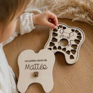 boite-a-dents-de-lait-en-bois-personnalisee-epis-de-bois