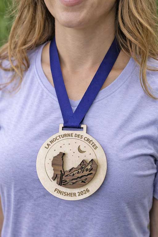 medailles-personnalisables-en-bois